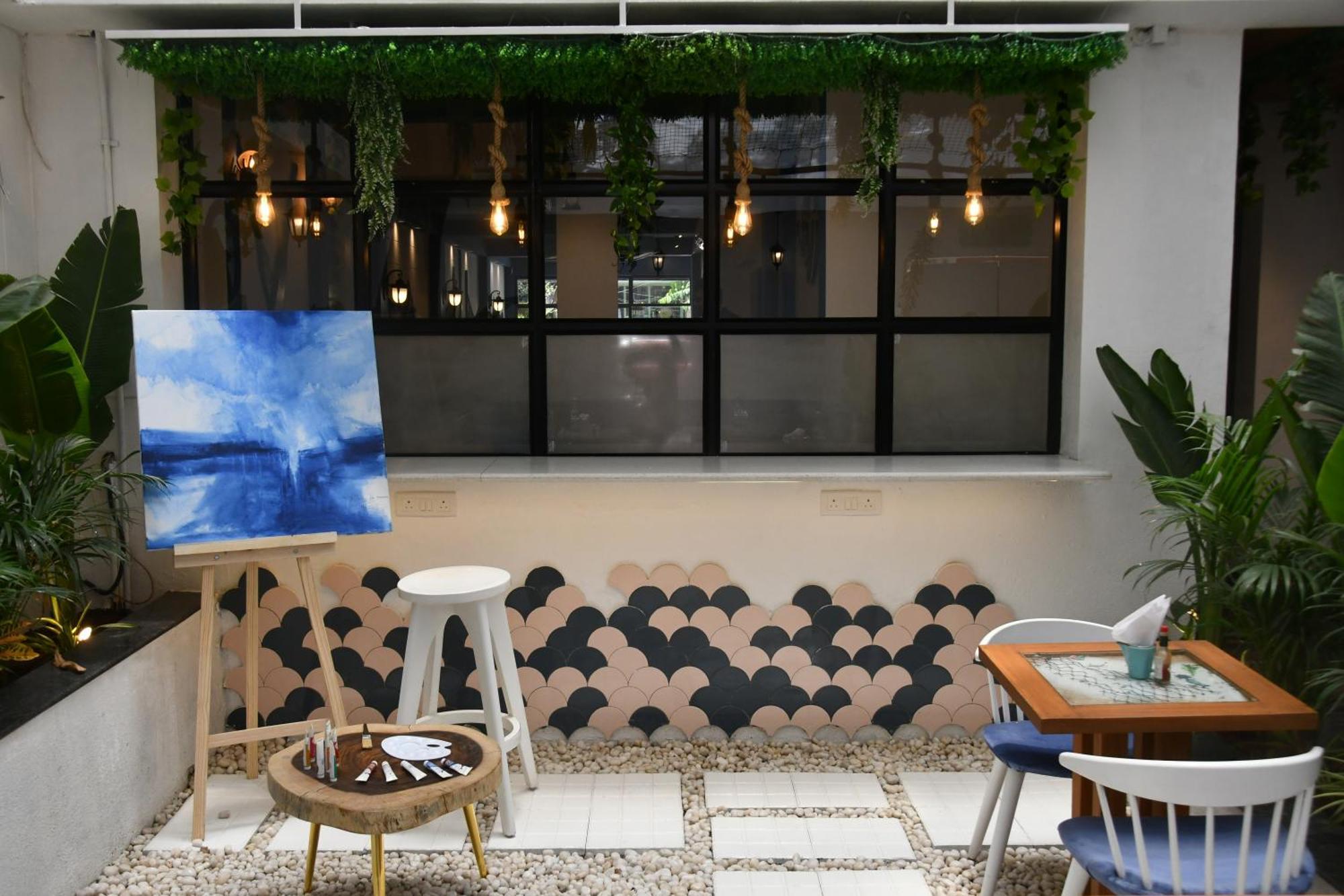 The Voyage - Cafe Hostel Cowork Pune Dış mekan fotoğraf