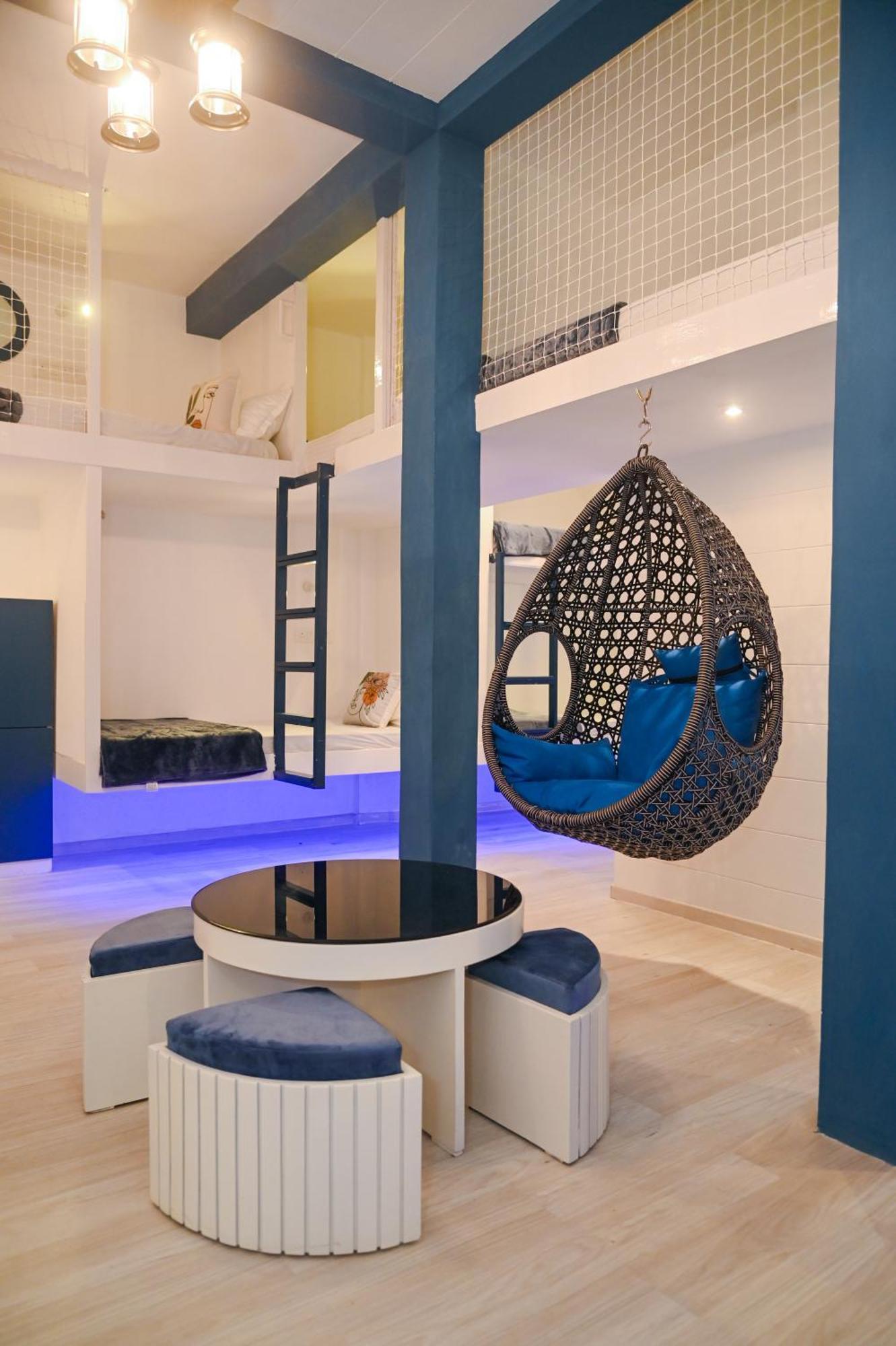 The Voyage - Cafe Hostel Cowork Pune Dış mekan fotoğraf